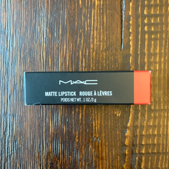 NWT MAC Matte Lipstick in Chili - Picture 4 of 9